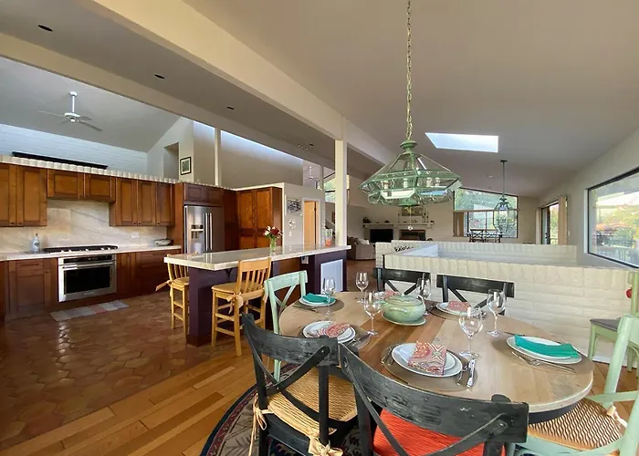 Open Style With Magnificent Views! *