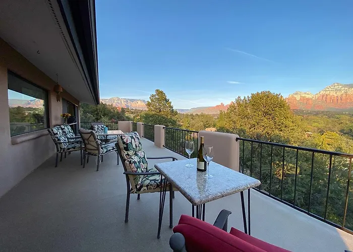 Open Style With Magnificent Views! Casa vacanze Sedona