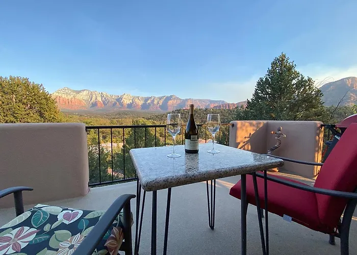 Open Style With Magnificent Views! Casa vacanze *